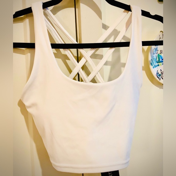 White padded exercise Bra, Excellent, NWT! - Picture 3 of 5